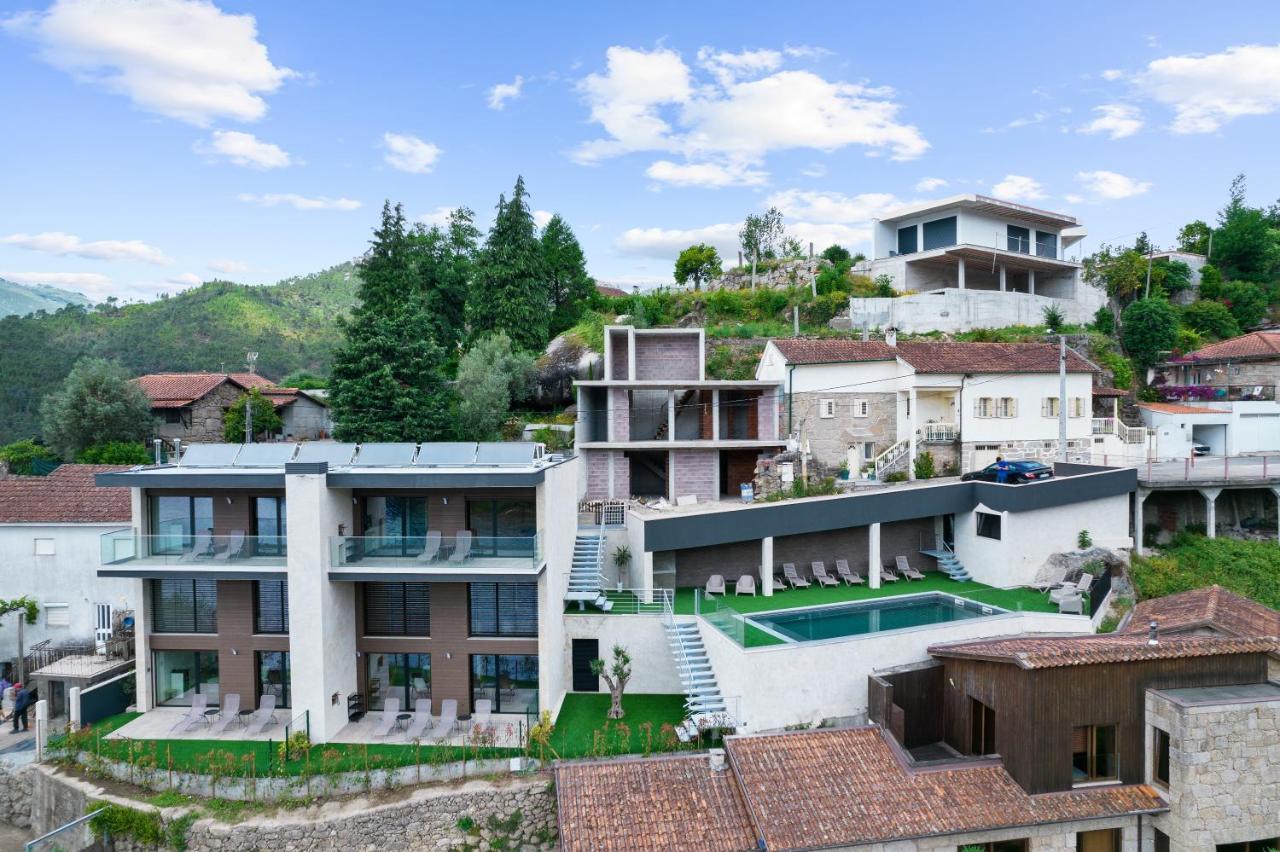 Geres Villas Exteriér fotografie